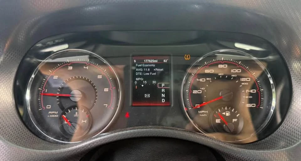 2014 Dodge Charger 7th Gen - Image 9 of 10