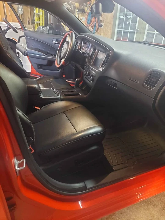 2014 Dodge Charger 7th Gen - Image 16 of 19