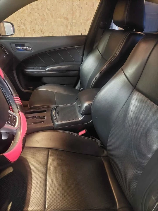 2014 Dodge Charger 7th Gen - Image 17 of 19