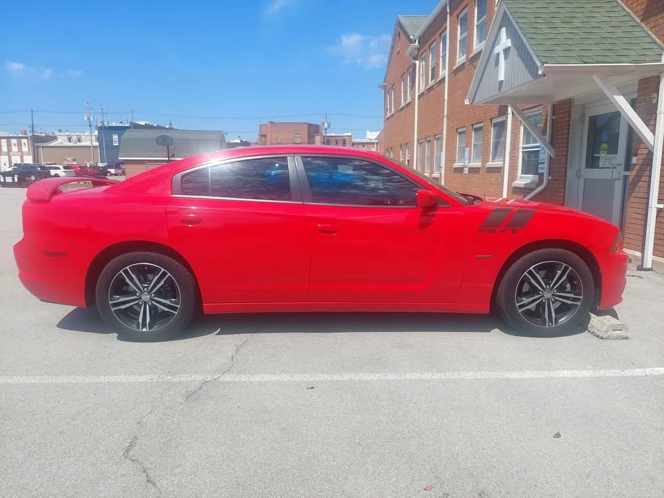 2014 Dodge Charger 7th Gen - Image 5 of 19