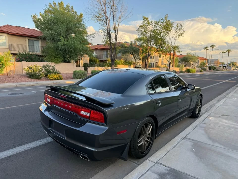 2014 Dodge Charger 7th Gen - Image 5 of 17