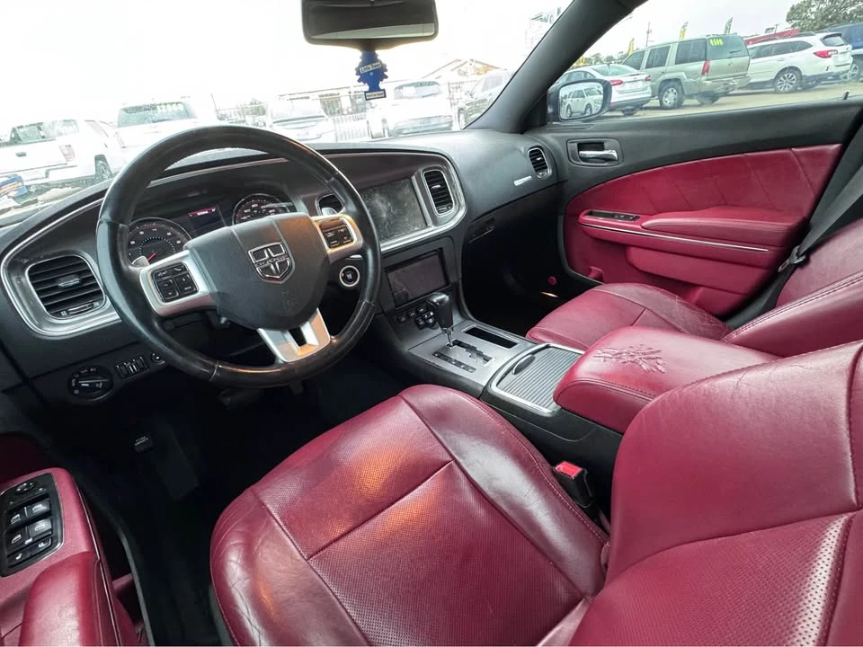 2014 Dodge Charger 7th Gen - Image 6 of 12