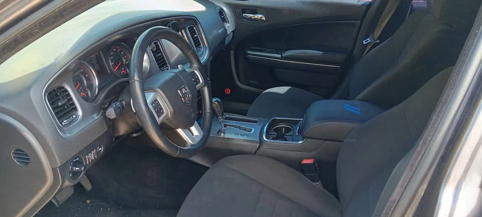 2014 Dodge Charger 7th Gen - Image 10 of 17