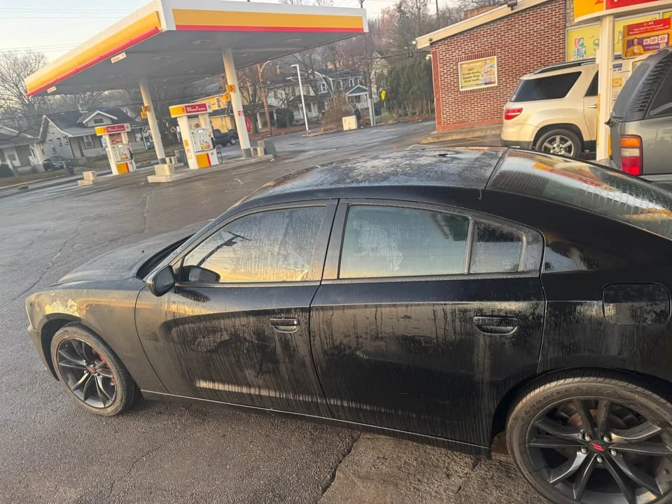 2014 Dodge Charger 7th Gen - Image 5 of 8