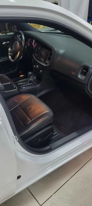 2014 Dodge Charger 7th Gen - Image 4 of 9