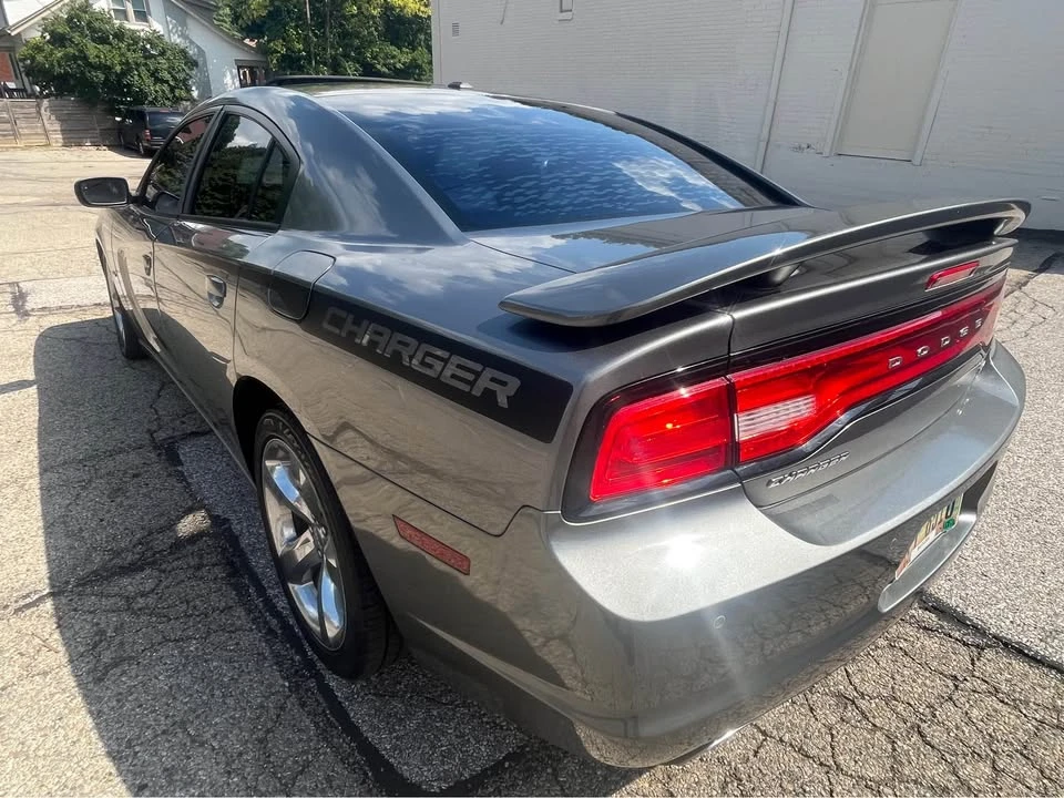 2014 Dodge Charger 7th Gen - Image 3 of 9