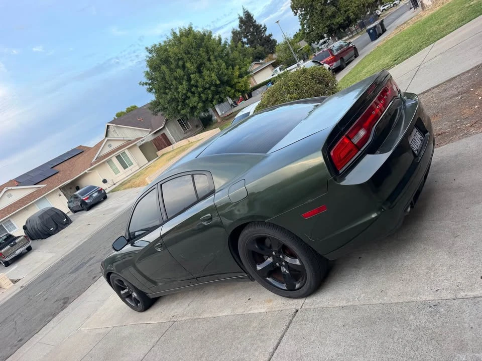 2014 Dodge Charger 7th Gen - Image 4 of 7