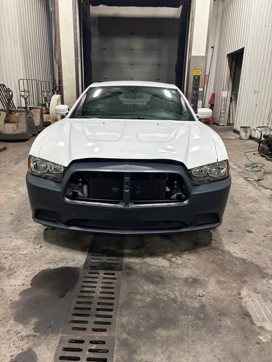 2014 Dodge Charger 7th Gen - Image 2 of 6
