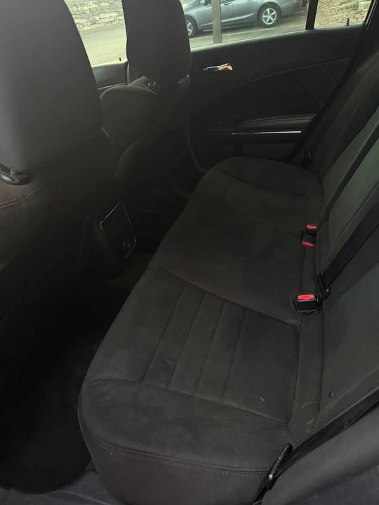 2014 Dodge Charger 7th Gen - Image 6 of 10