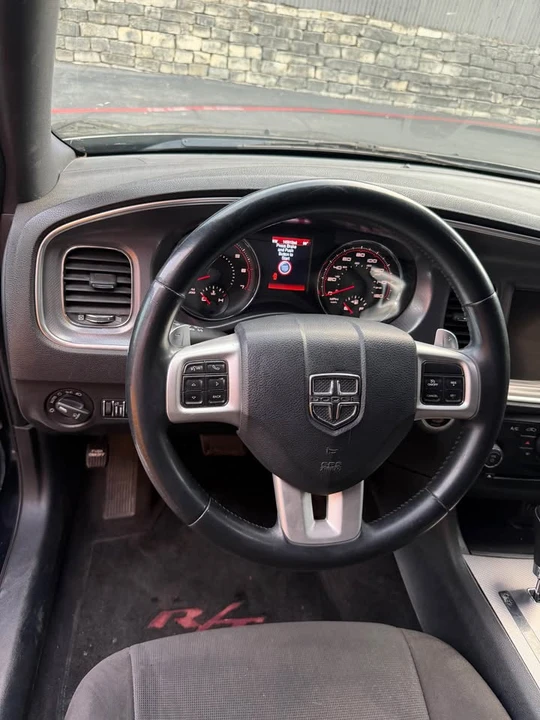 2014 Dodge Charger 7th Gen - Image 3 of 10