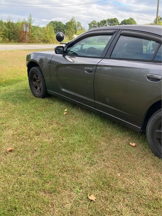 2014 Dodge Charger 7th Gen - Image 4 of 14