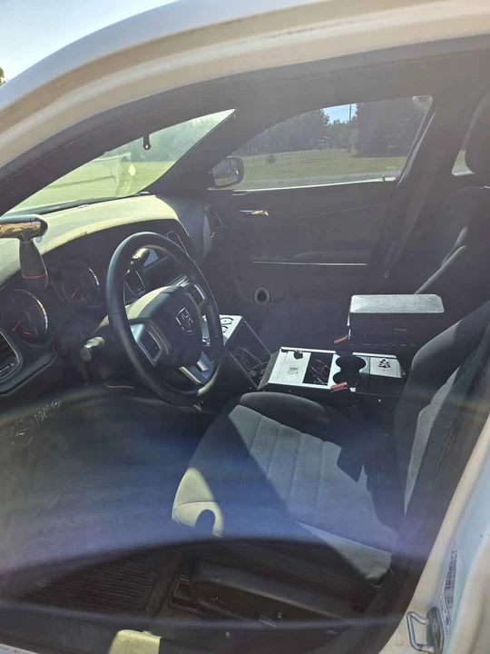 2014 Dodge Charger 7th Gen - Image 6 of 11
