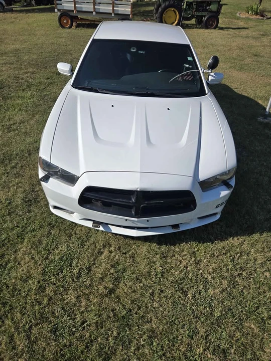 2014 Dodge Charger 7th Gen - Image 2 of 11