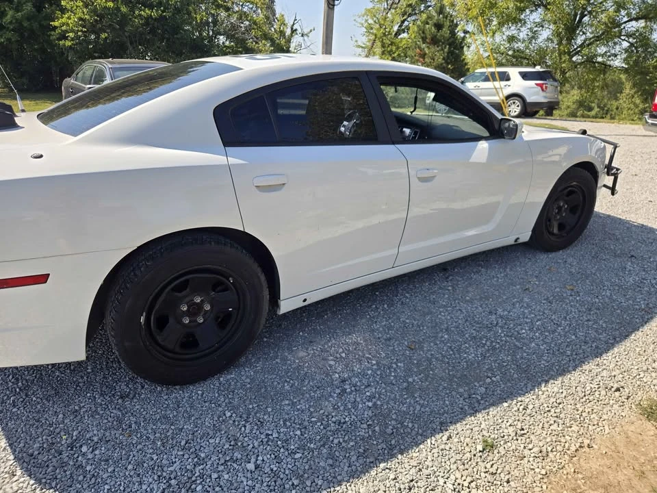 2014 Dodge Charger 7th Gen - Image 8 of 11