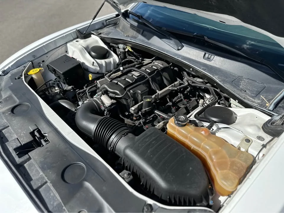 2014 Dodge Charger 7th Gen - Image 18 of 18