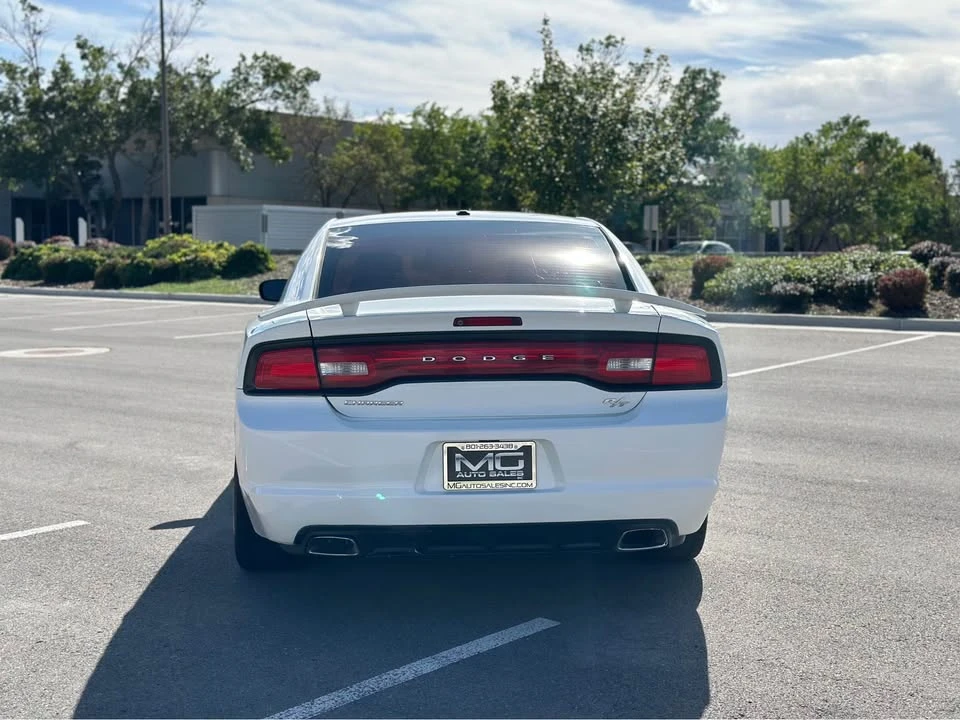 2014 Dodge Charger 7th Gen - Image 5 of 18