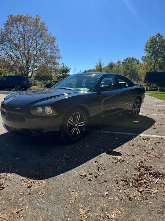 2014 Dodge Charger 7th Gen - Image 3 of 19