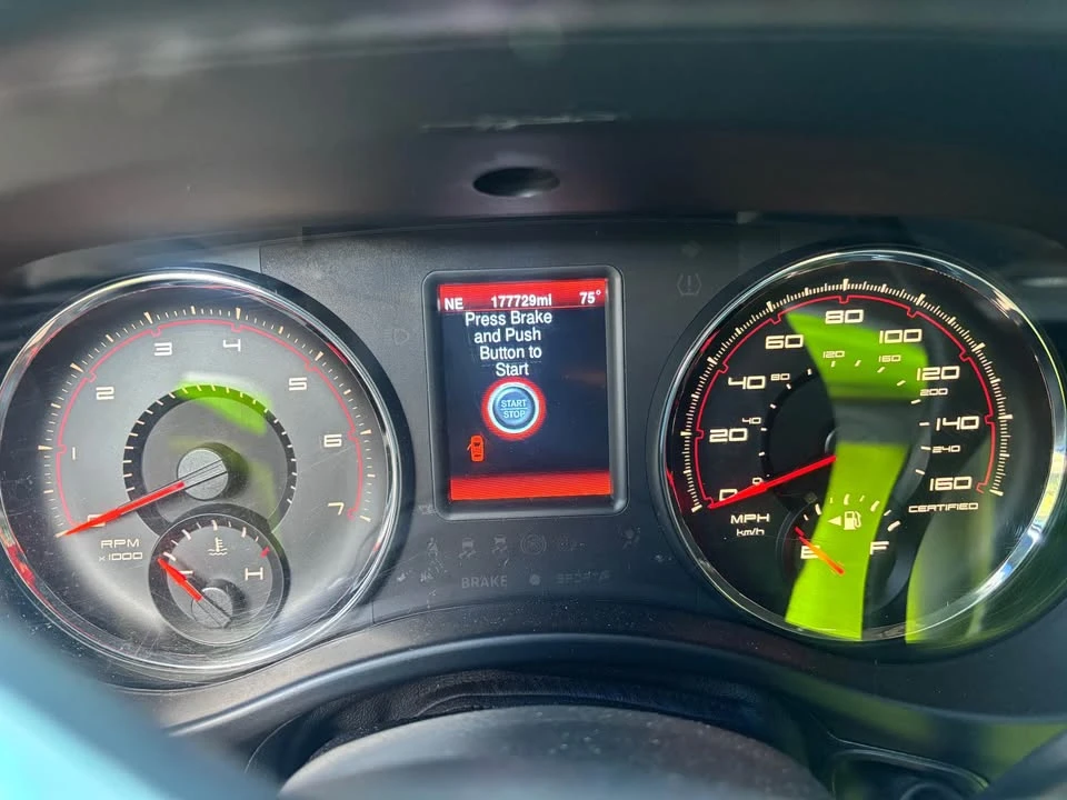 2014 Dodge Charger 7th Gen - Image 6 of 8
