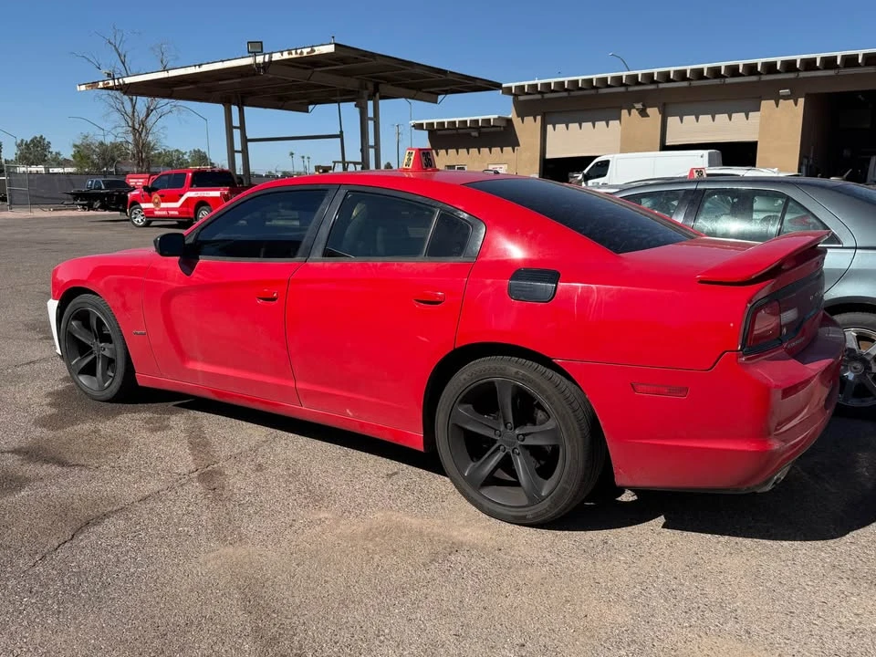 2014 Dodge Charger 7th Gen - Image 4 of 9