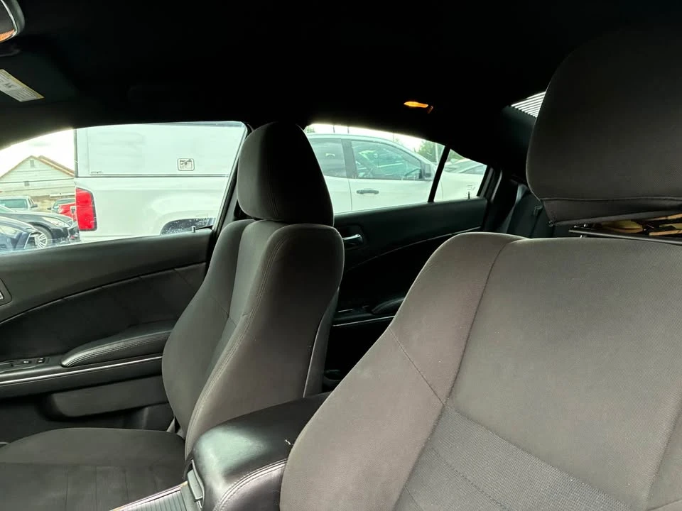 2014 Dodge Charger 7th Gen - Image 6 of 10