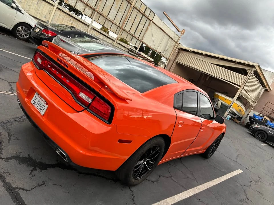 2014 Dodge Charger 7th Gen - Image 4 of 10