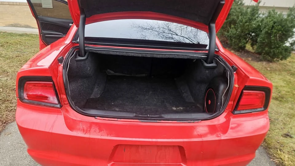 2014 Dodge Charger 7th Gen - Image 10 of 13