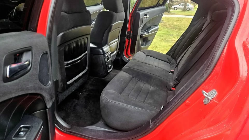 2014 Dodge Charger 7th Gen - Image 6 of 13