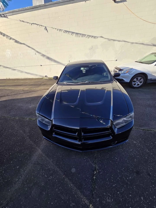 2014 Dodge Charger 7th Gen - Image 3 of 11