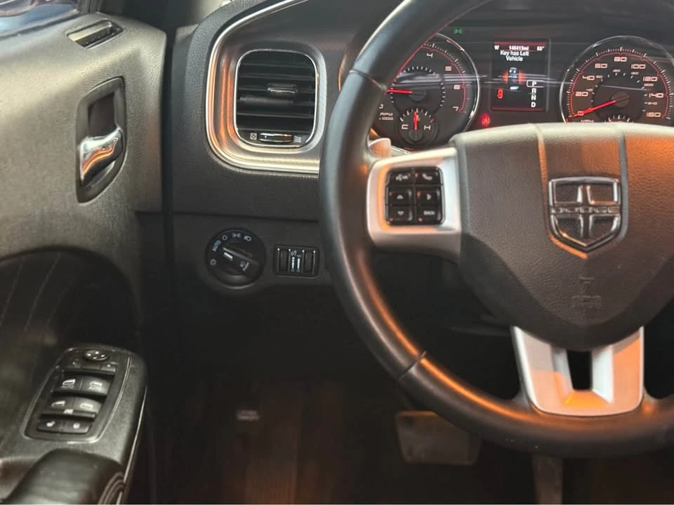 2014 Dodge Charger 7th Gen - Image 16 of 19