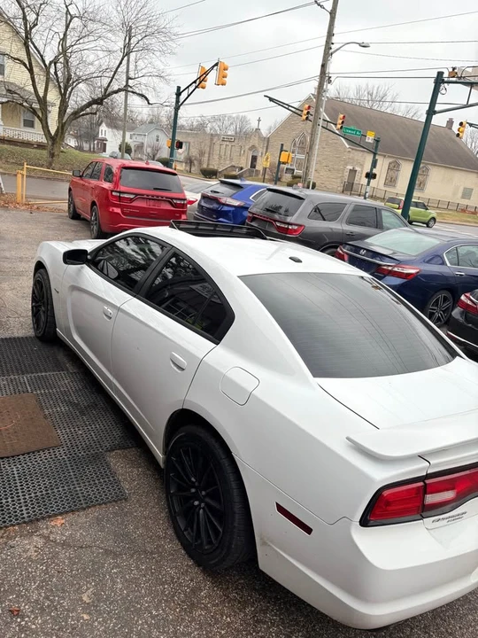 2014 Dodge Charger 7th Gen - Image 6 of 19