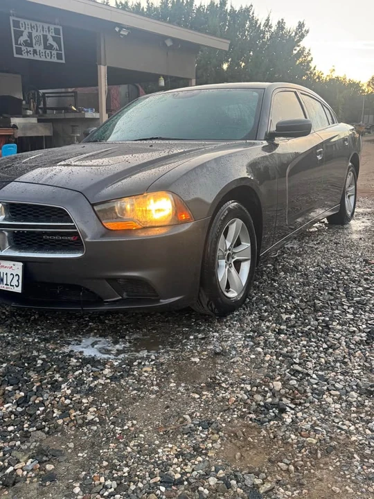 2014 Dodge Charger 7th Gen - Image 6 of 7