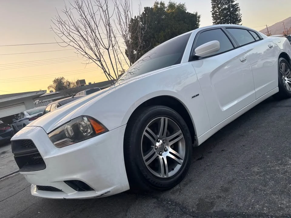 2014 Dodge Charger 7th Gen - Image 15 of 16