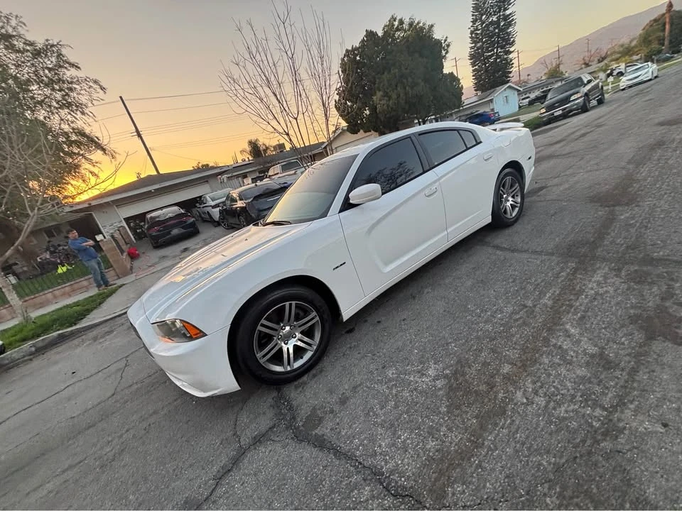 2014 Dodge Charger 7th Gen - Image 8 of 16