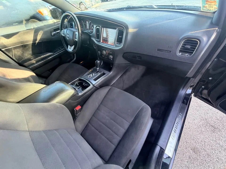 2014 Dodge Charger 7th Gen - Image 8 of 12
