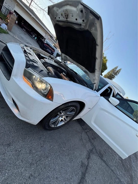 2014 Dodge Charger 7th Gen - Image 5 of 13