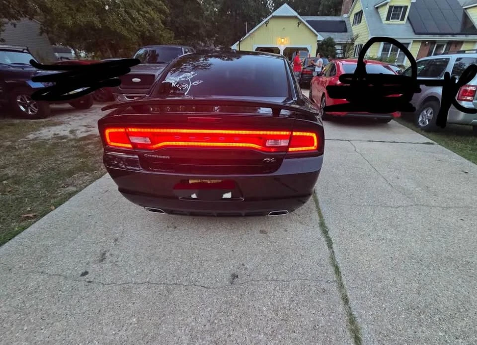2014 Dodge Charger 7th Gen - Image 4 of 8