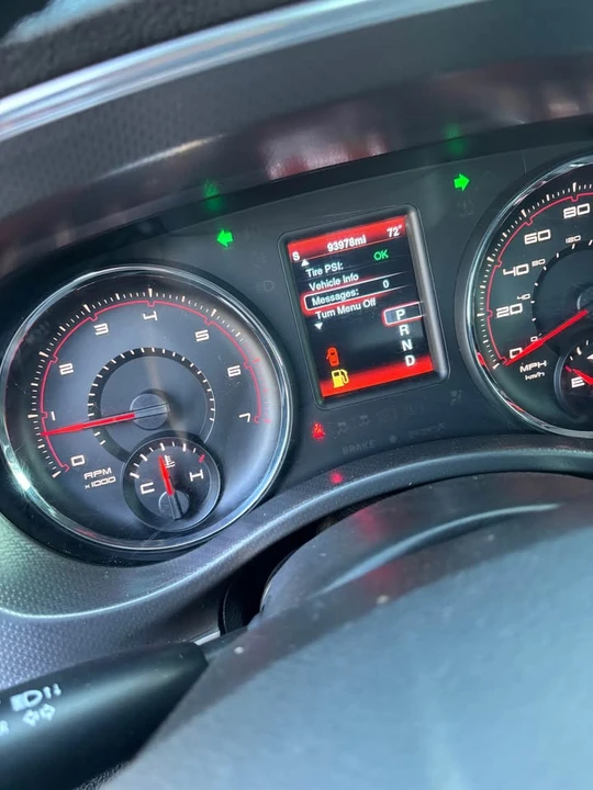 2014 Dodge Charger 7th Gen - Image 11 of 13