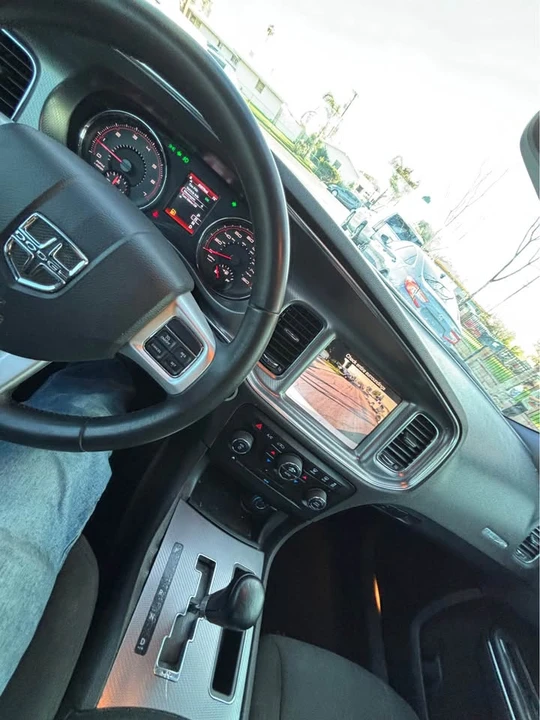 2014 Dodge Charger 7th Gen - Image 8 of 13