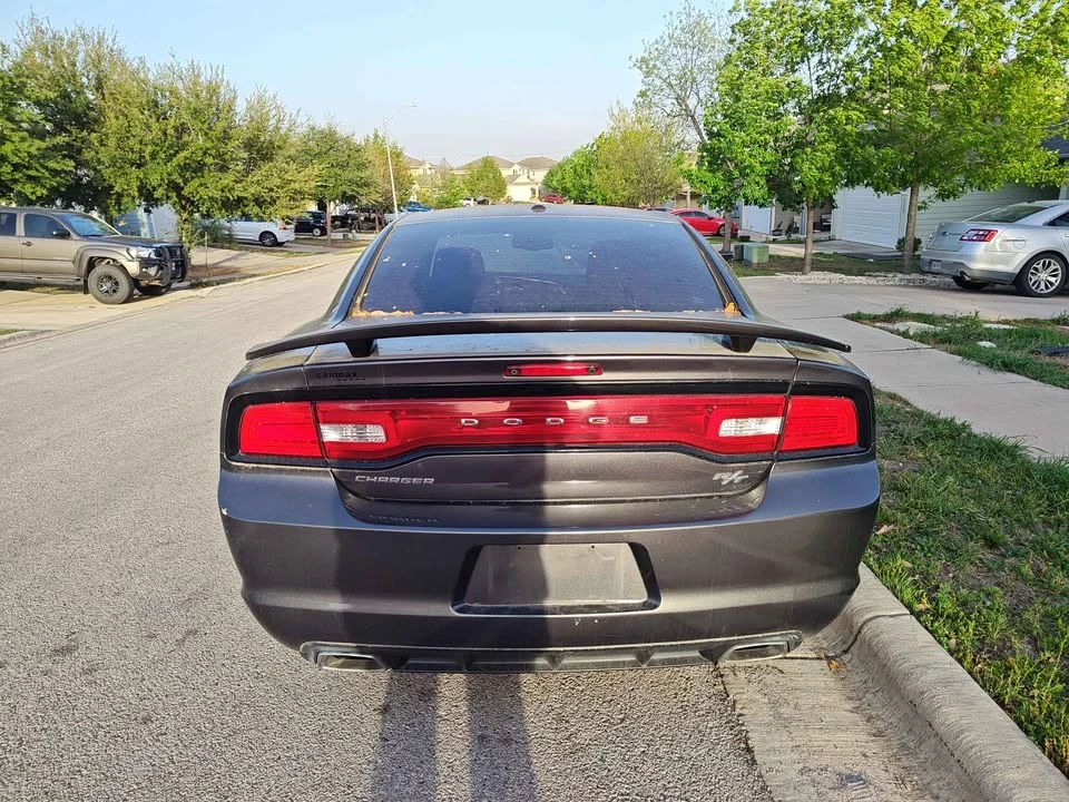 2014 Dodge Charger 7th Gen - Image 12 of 16