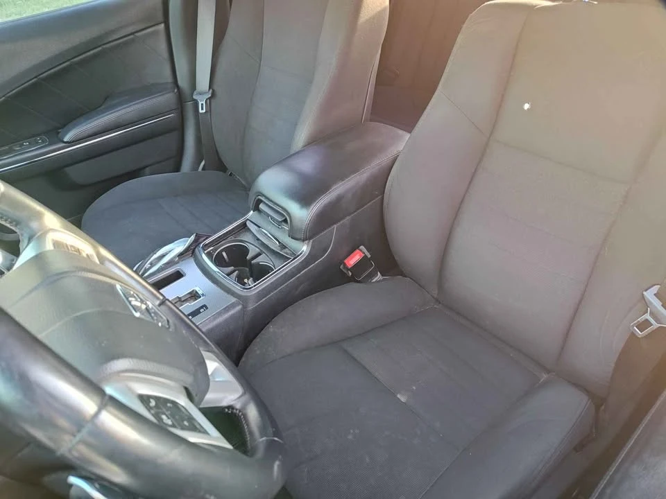 2014 Dodge Charger 7th Gen - Image 4 of 16