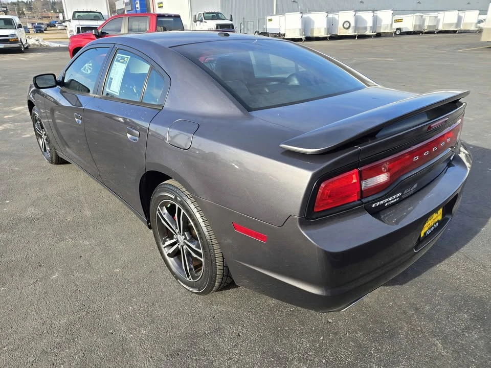 2014 Dodge Charger 7th Gen - Image 5 of 10