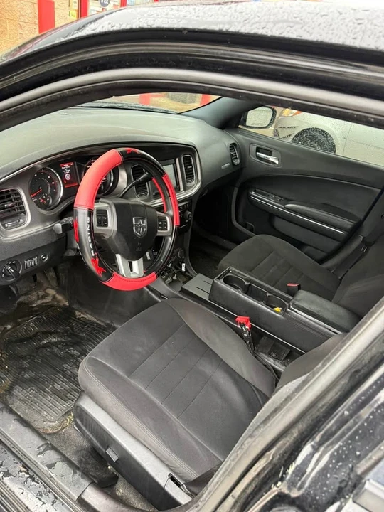 2014 Dodge Charger 7th Gen - Image 4 of 7