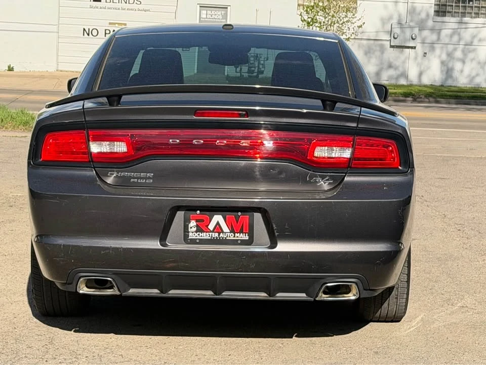 2014 Dodge Charger 7th Gen - Image 4 of 17