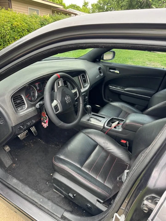 2014 Dodge Charger 7th Gen - Image 3 of 11