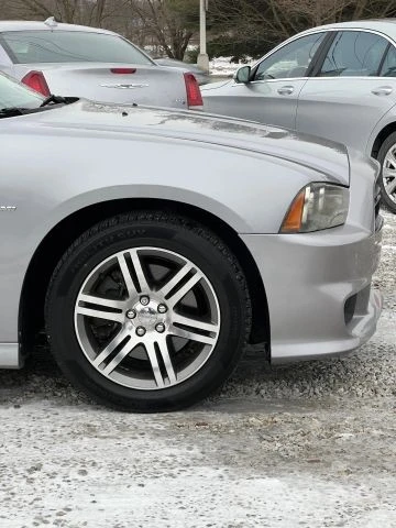 2014 Dodge Charger 7th Gen - Image 12 of 19