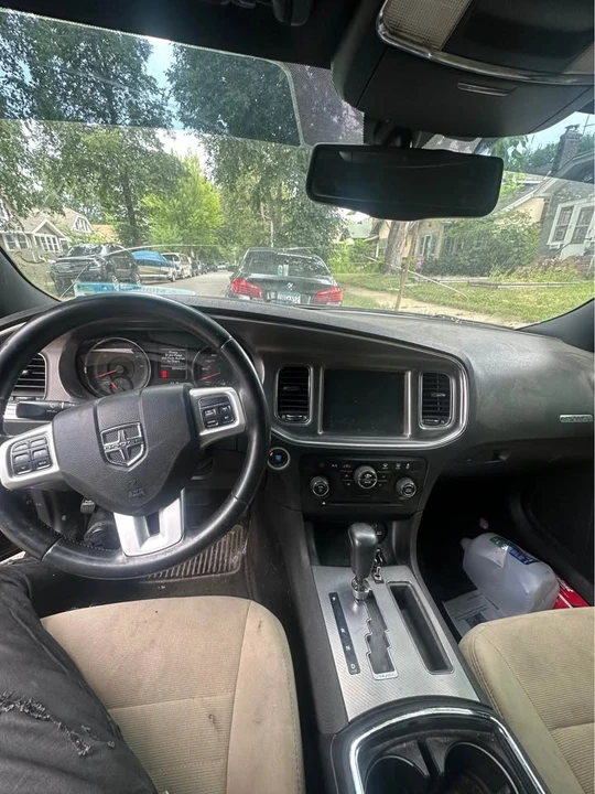 2014 Dodge Charger 7th Gen - Image 5 of 7