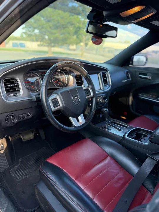 2014 Dodge Charger 7th Gen - Image 8 of 11