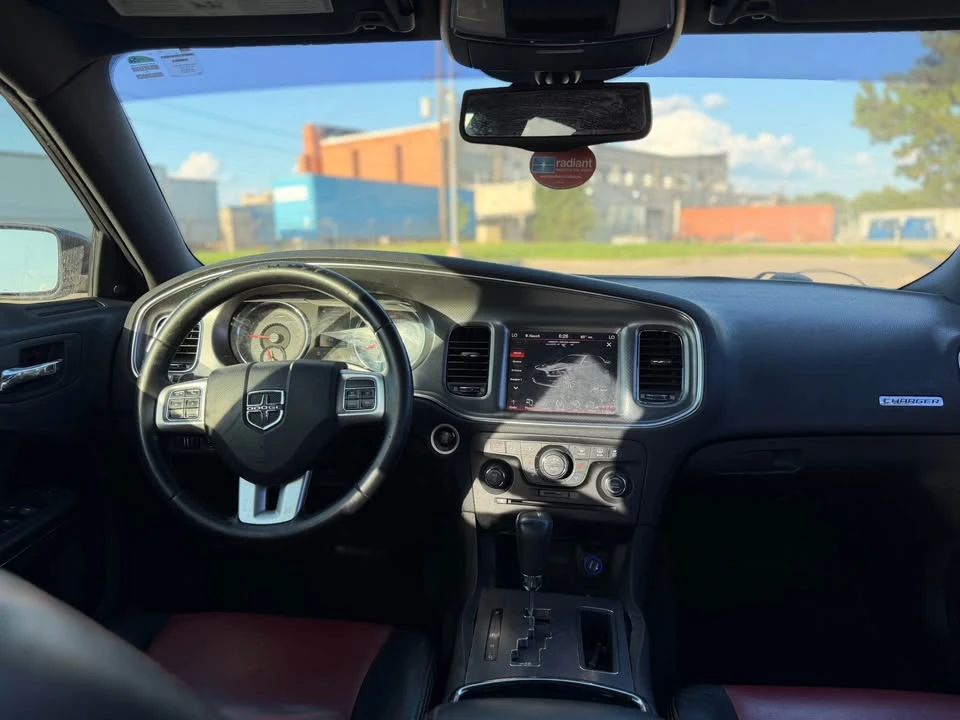 2014 Dodge Charger 7th Gen - Image 5 of 11