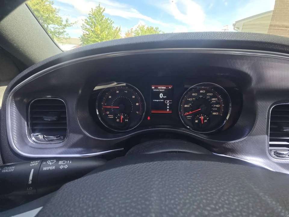 2014 Dodge Charger 7th Gen - Image 7 of 12
