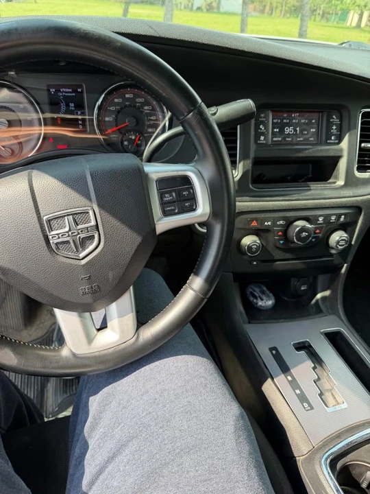 2014 Dodge Charger 7th Gen - Image 13 of 14
